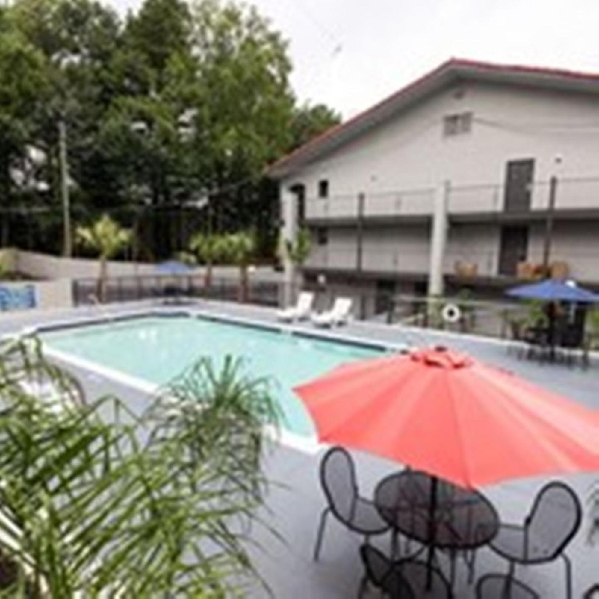 Bhagat Hotels Stone Mountain Atlanta BW Signature Collection Тъкър Екстериор снимка