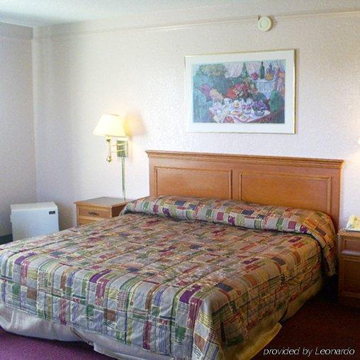 Bhagat Hotels Stone Mountain Atlanta BW Signature Collection Тъкър Стая снимка